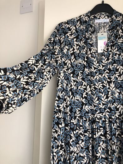 New with tags dress size 6-8
