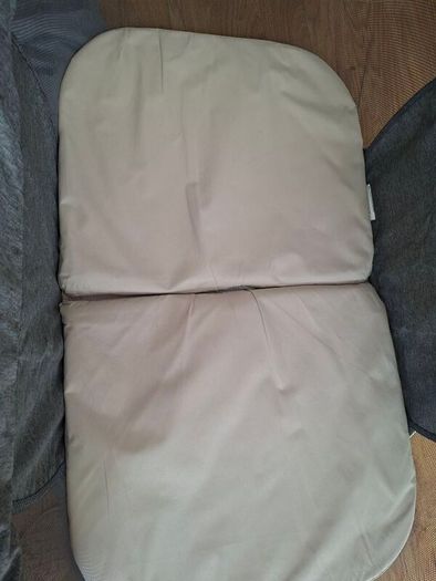 Baby Elegance Kangu Cot, travel cot.