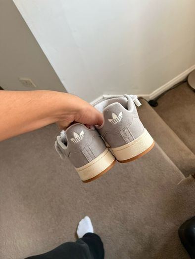 Nike campus 00s grey