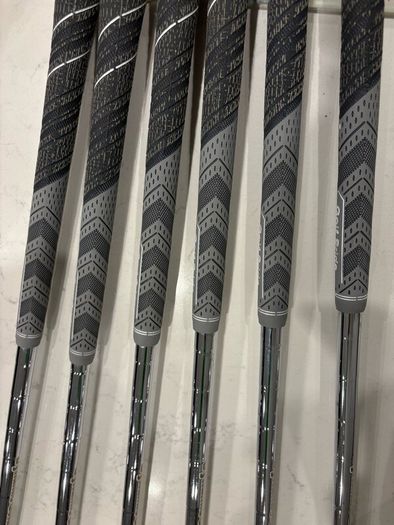 Taylormade P790 irons