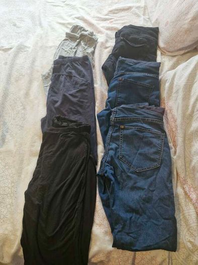 Maternity clothes bundle - Size 10-12 / M