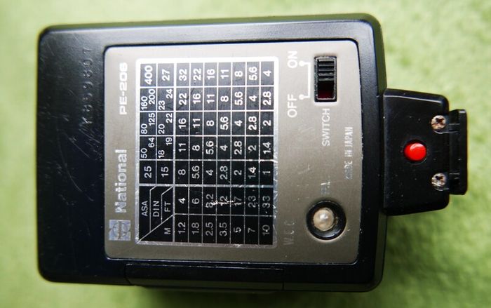 Olympus Trip 35 35mm Film Camera with  Flash - Tested