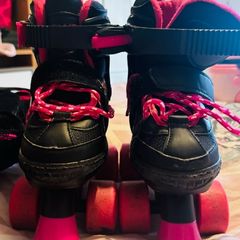 girls rollerblades