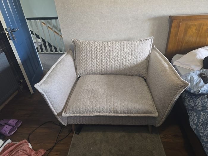 love seat