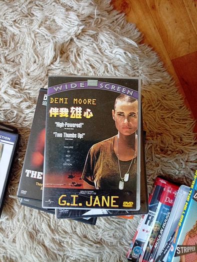 Thriller, Comedy, Horror, Drama, Romance, Musical films, movies on dvd