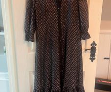 NEW Savida Dress - Size Medium