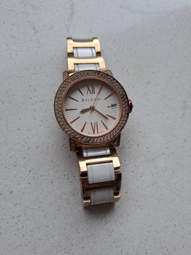 Blvgari gold white watch