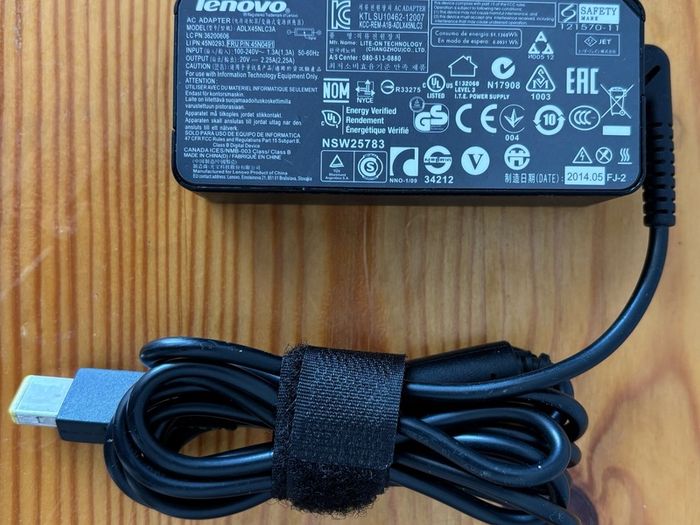 Lenovo AC Adapter