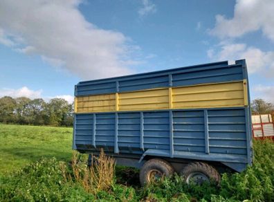 18ft kane silage trailer