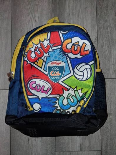 1 Euro Each To Clear!! - Variety Of Bags - Make Up, Toiletries, School, Etc