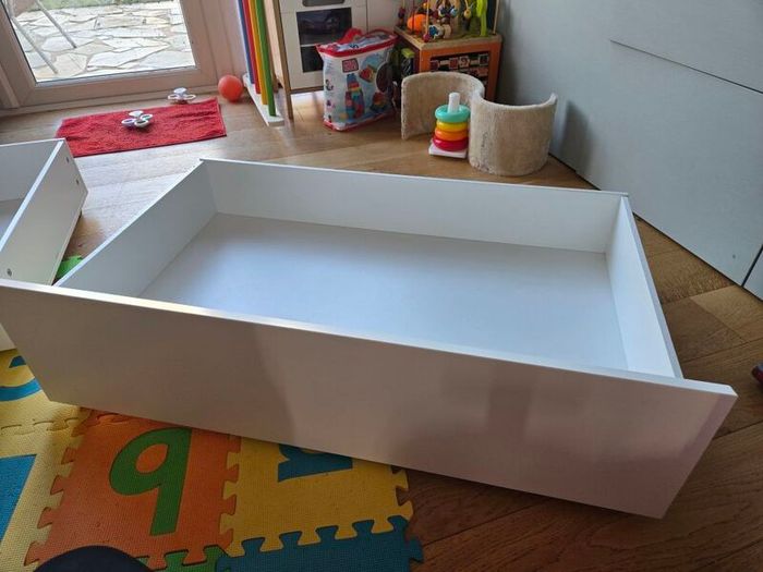 4 Ikea Malm Bed Drawers