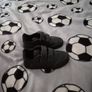 Boys adidas runners black Image 2