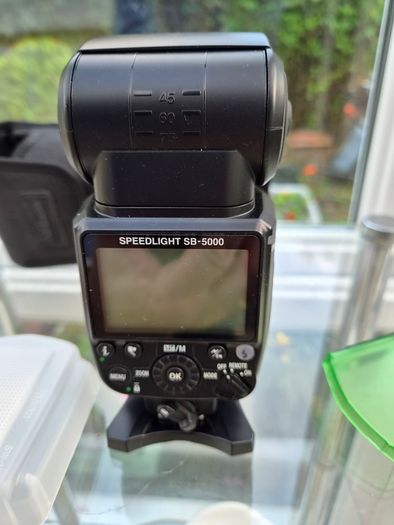 Nikon SB5000 Flashgun