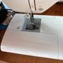 Singer Sewing Machine Image 3