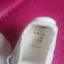 quality  new Size 11 baby white soft shoes 3/6 months Image 3