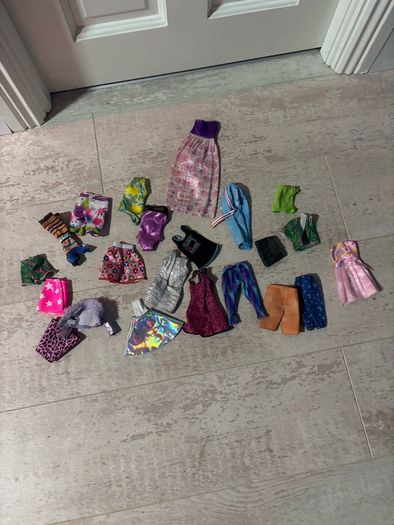 Barbie Toys and Dolls Bundle,