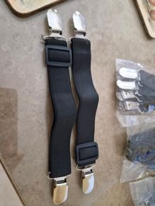 chair clips