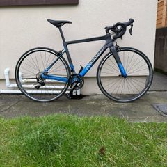 Boardman slr 8.9 carbon road bike