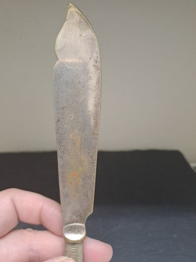 Antique Mother of Pearl fish knives