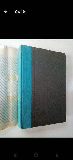 The Handmaids's Tale (1st Edition 1986) - Margaret Atwood - Dystopian Fiction Book