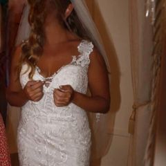 Wedding dress