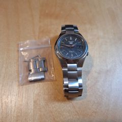 Seiko 5 Automatic Mens Watch See Through Back SNK607K1
