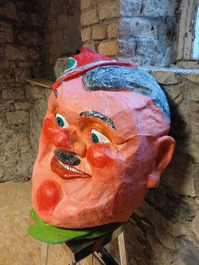 vintage carnival parade head