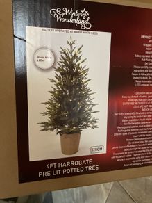 Pre lit 4ft Xmas tree from the Range