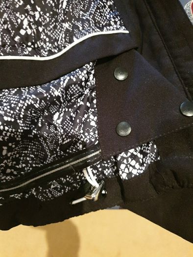 Dare2b ladies or girls ski jacket to fit uk 6-10 RRP270EURO