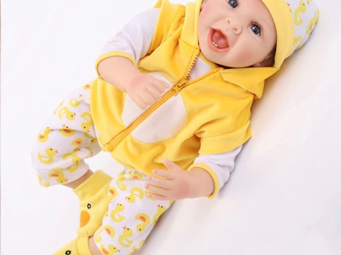 Reborn Baby Dolls 22 Inches 55 Cm That Looks Real Life Babies Realistic Toddler Girl Newborn Soft Vinyl Silicone Doll Birthday Gift Toys (FREE POSTAGE)