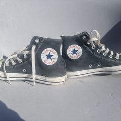 Converse All Stars. Size 7.