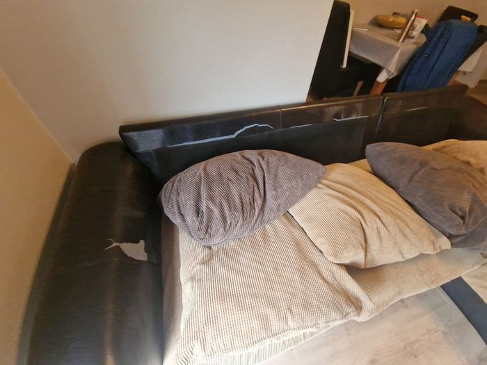 FREE Large L-Shaped Corner Sofa  Very Comfortable