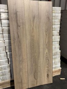 New 8mm laminate flooring