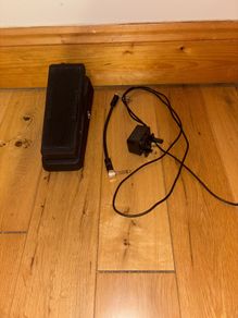 dunlop cry baby wah pedal