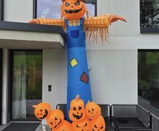 Halloween Decorations, Indoor and Outdoor,  From 15 euro