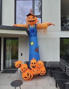 Halloween Decorations, Indoor and Outdoor,  From 15 euro