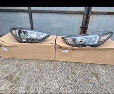 Hyundai Tucson headlamps