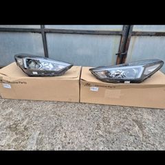 Hyundai Tucson headlamps