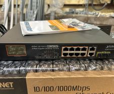 Network switch Planet