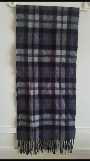 Royal Mile Scotland Scottish Experience lambs wool scarf in very good condition with no issues 29cm x 140cm FREE STANDARD POSTAGE INCLUDED