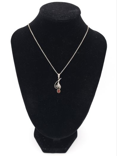 Vintage Sterling Silver Carnelian Flower Necklace