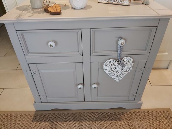 Sideboard