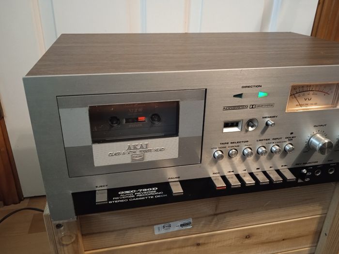Akai GXC-730D stereo tape deck hifi audio cassete golden era