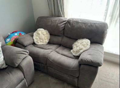 Ezliving Furniture Bradford 2 Seater Reclining Sofas
