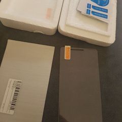 2 screen protectors for samsung A5