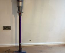 Dyson V10 cordless animal vac