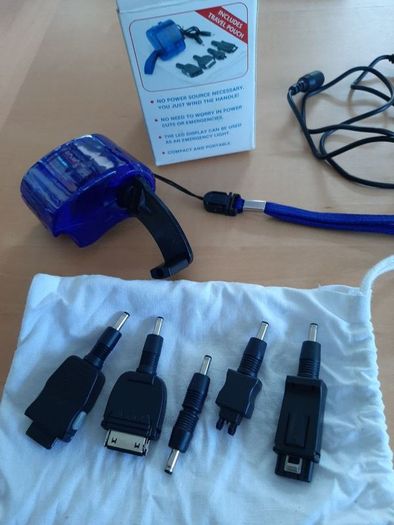 Wind-up mobile charger