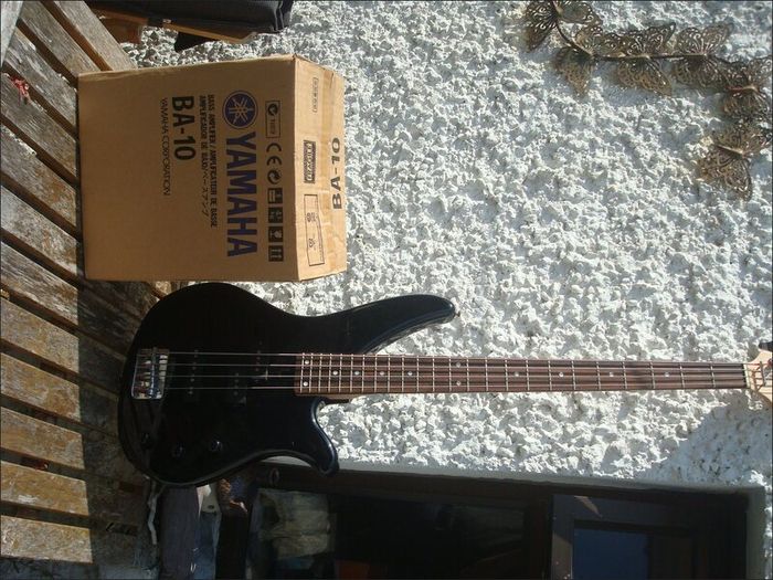 Yamaha Bass Guitar and Amp