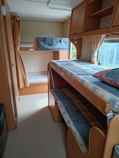 Bailey Ranger 550/6 - 6 berth caravan