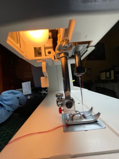 PFAFF Stretch & Jeans Sewing Machine - Just Serviced - Like new!